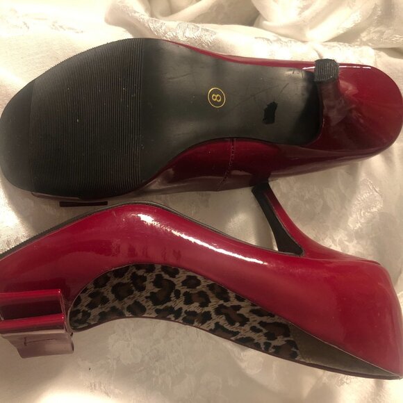 Red Patent - Picture 10 of 16